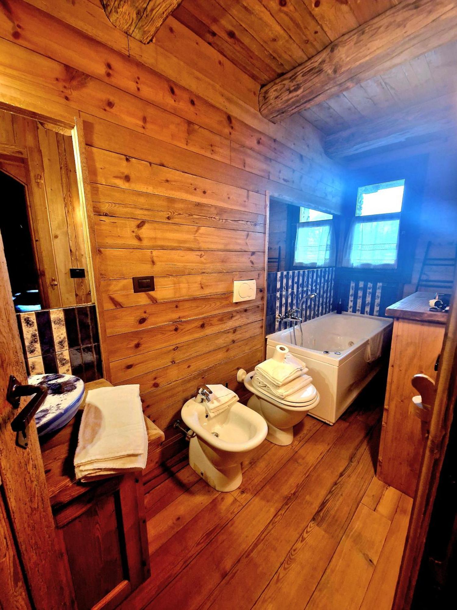 Chalet Euthalia Restaurant & Suites San Giacomo  Exteriér fotografie